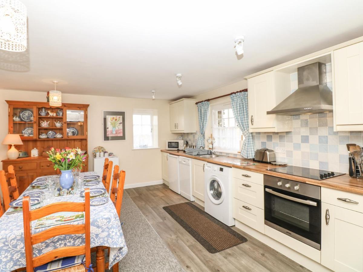 Badger Cottage Mawgan ภายนอก รูปภาพ